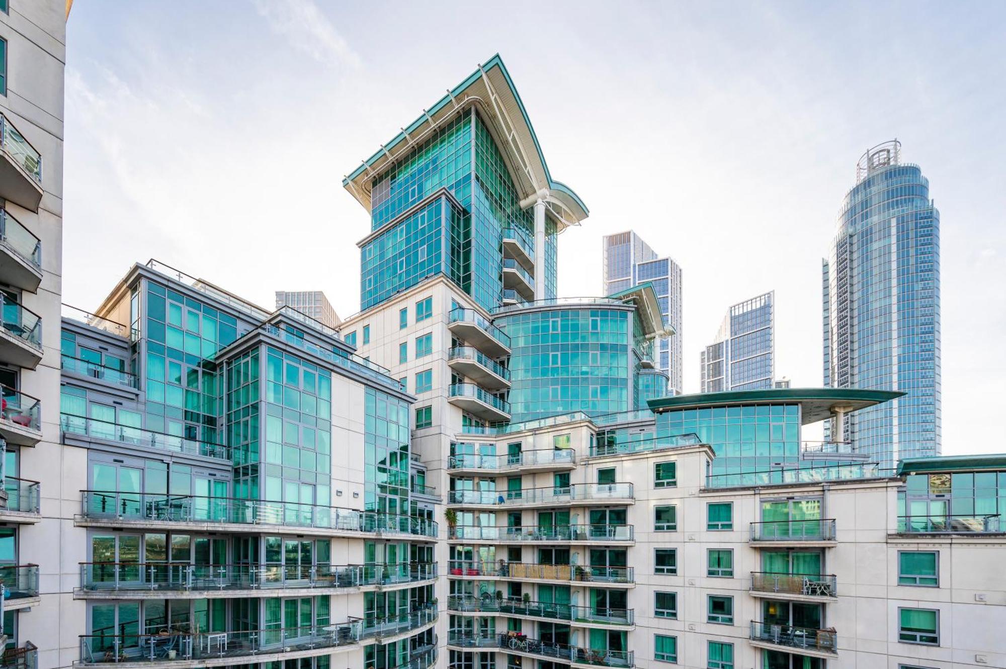 Riverside 2-Bedroom Apartments London Ngoại thất bức ảnh